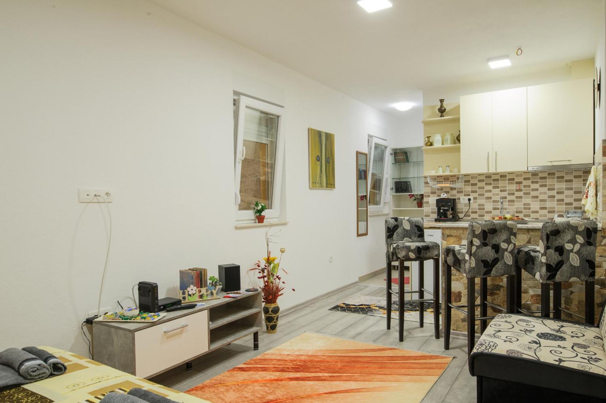 Studio Apartments Kim - Dilberovic Mostar Extérieur photo